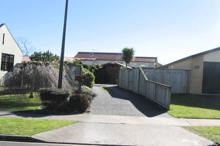 Photo of property in 10 Fendalton Drive, Rototuna, Hamilton, 3210