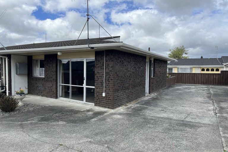 Photo of property in 16f Kent Street, Levin, 5510