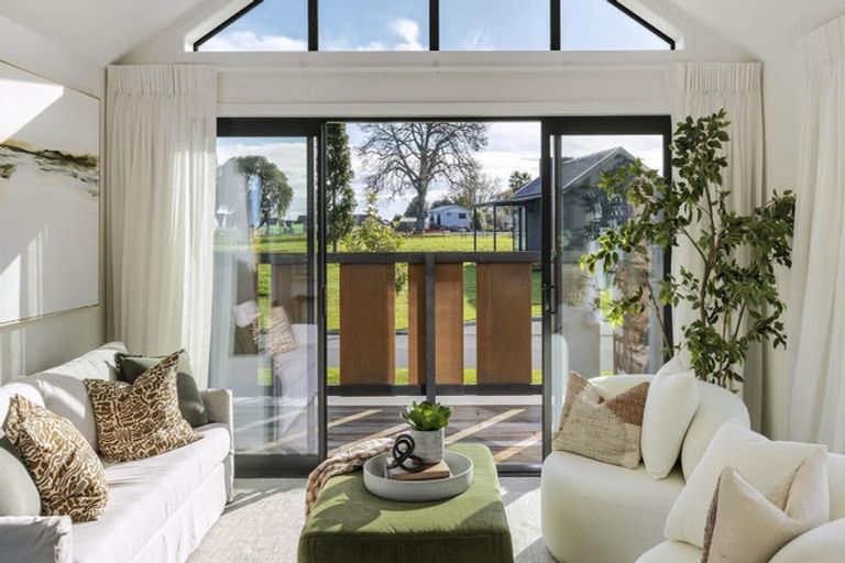 Photo of property in 35 Murray Ward Drive, Te Kauwhata, 3710