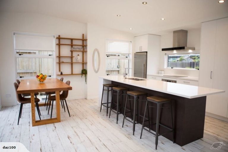 Photo of property in 10 Franks Way, Papamoa Beach, Papamoa, 3118