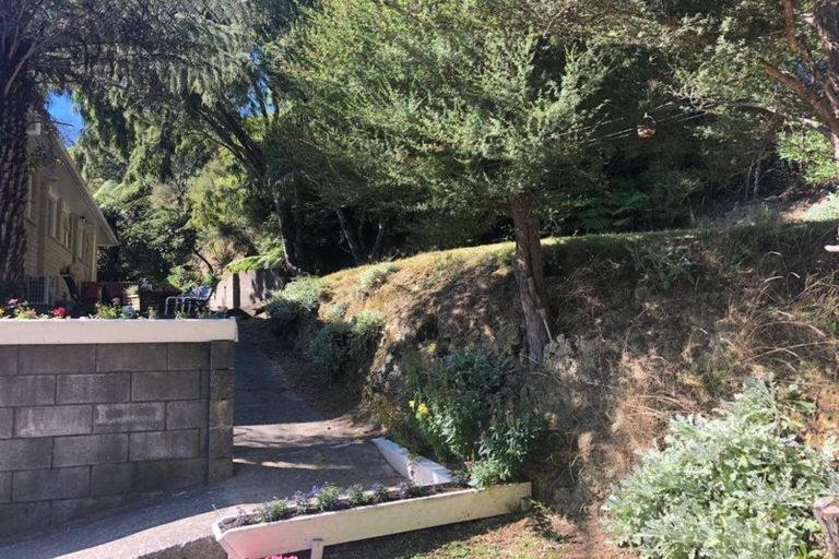 Photo of property in 19a Willis Grove, Wainuiomata, Lower Hutt, 5014