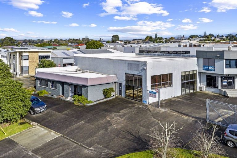 Photo of property in 21a Akatea Road, Korokoro, Lower Hutt, 5012