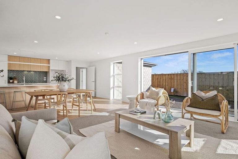 Photo of property in 19 Wilkin Street, Woodend, 7610