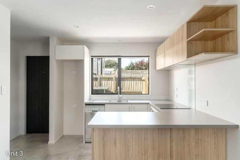 Photo of property in 3/26 Grove Road, Addington, Christchurch, 8024