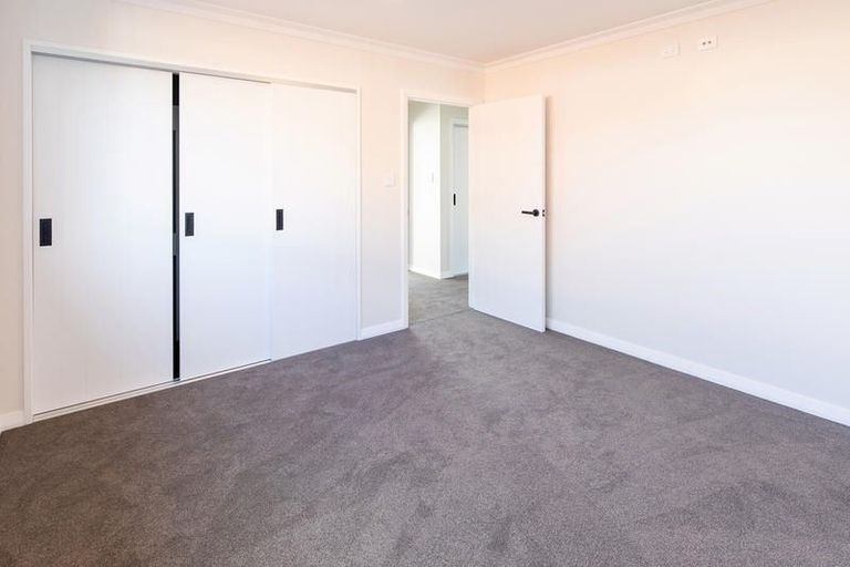 Photo of property in 126b Macandrew Road, South Dunedin, Dunedin, 9012