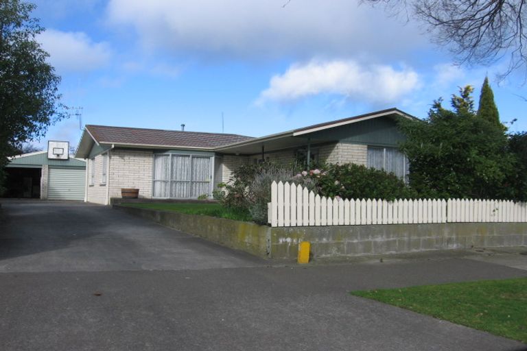 Photo of property in 38 Herbert Avenue, Cloverlea, Palmerston North, 4412