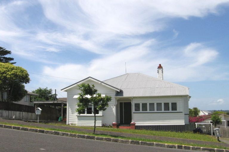 Photo of property in 4/3 Henry Street, Avondale, Auckland, 1026