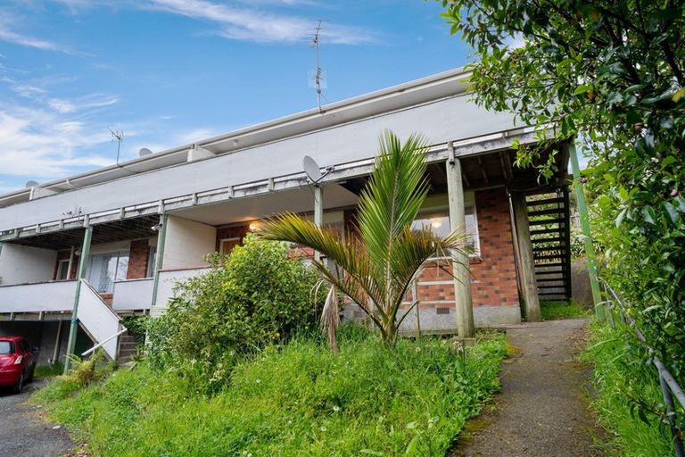 Photo of property in 1/153 Main Road, Tawa, Wellington, 5028