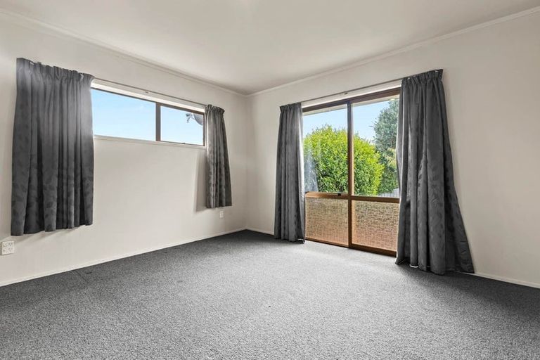 Photo of property in 1/31 Ashdown Place, Pahurehure, Papakura, 2113