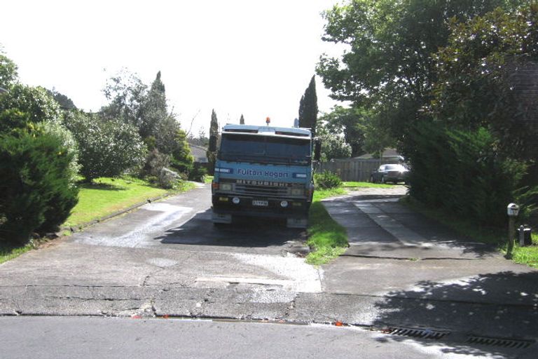 Photo of property in 47 Daytona Road, Henderson, Auckland, 0610