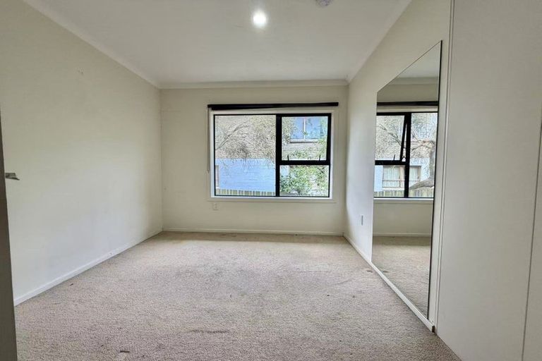 Photo of property in 121 Redoubt Road, Goodwood Heights, Auckland, 2105