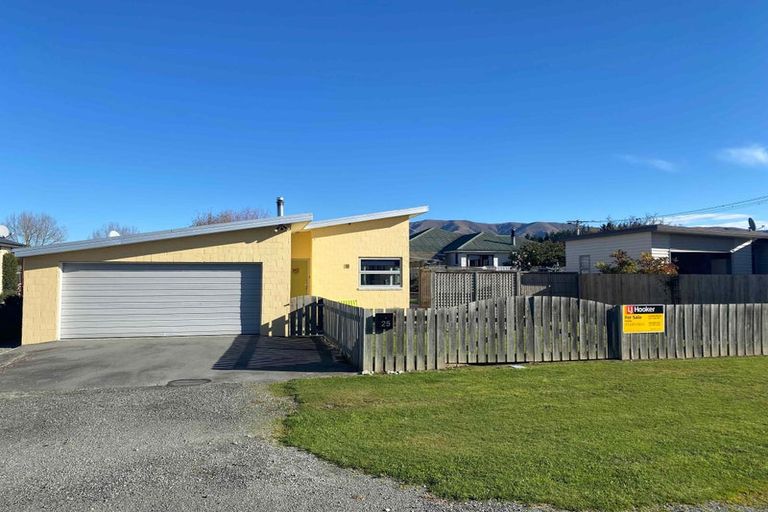 Photo of property in 25 Sloane Street, Fairlie, 7925