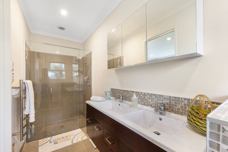 Photo of property in 21 Hyde Place, Halswell, Christchurch, 8025