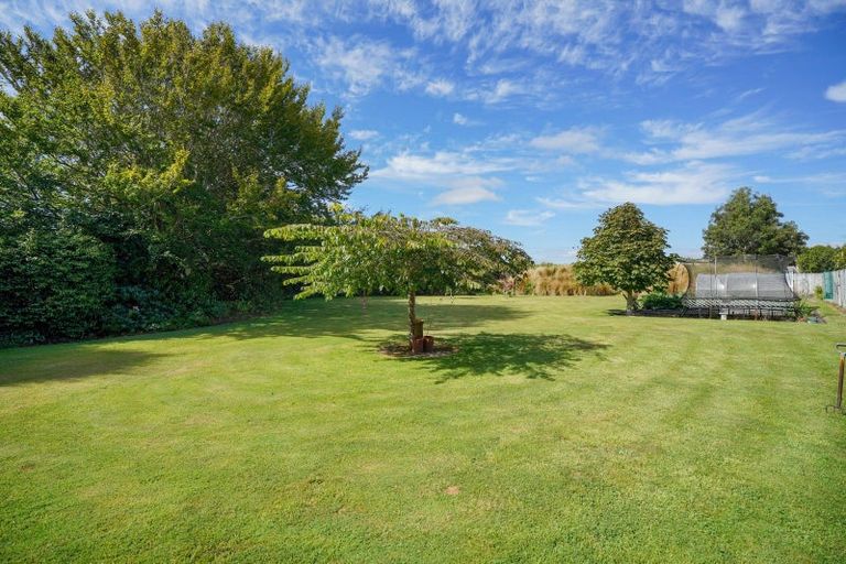 Photo of property in 221 Dunns Road, Otatara, Invercargill, 9879