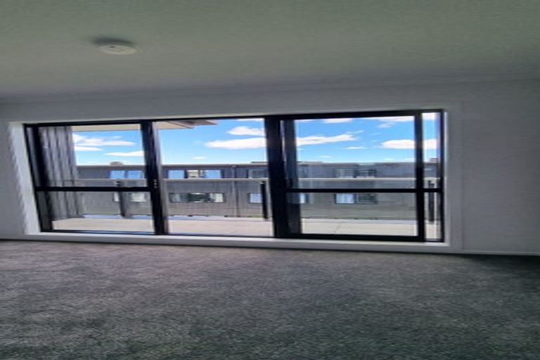 Photo of property in 23/11 Carlos Drive, Flat Bush, Auckland, 2016