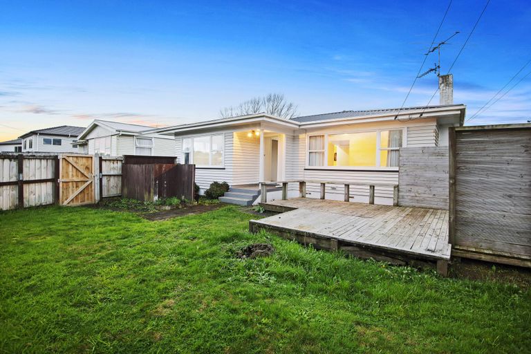 Photo of property in 1/19 Mountfort Street, Manurewa, Auckland, 2102