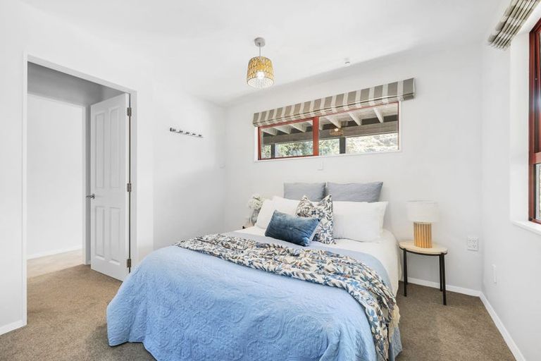 Photo of property in 29a Cave Road, Houghton Bay, Wellington, 6023