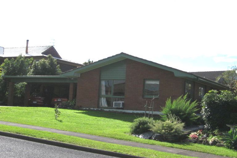 Photo of property in 10 Culver Terrace, Howick, Auckland, 2014