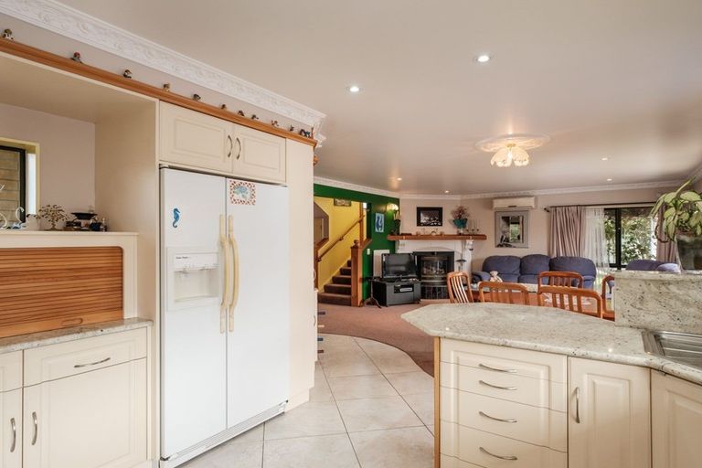 Photo of property in 5 Coulston Place, Riverdale, Gisborne, 4010