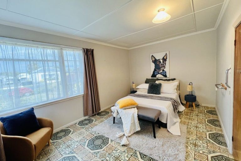 Photo of property in 17 Thyra Street, Dannevirke, 4930