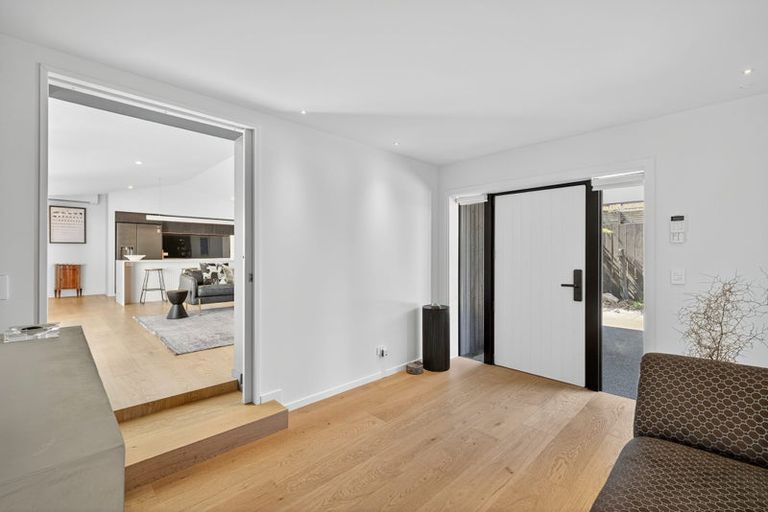 Photo of property in 11a Weston Road, St Albans, Christchurch, 8052