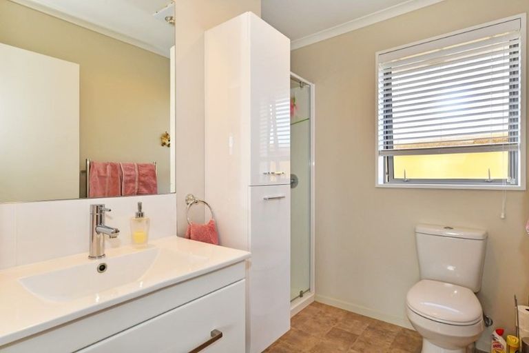 Photo of property in 30 Wakeman Way, Kaiapoi, 7630