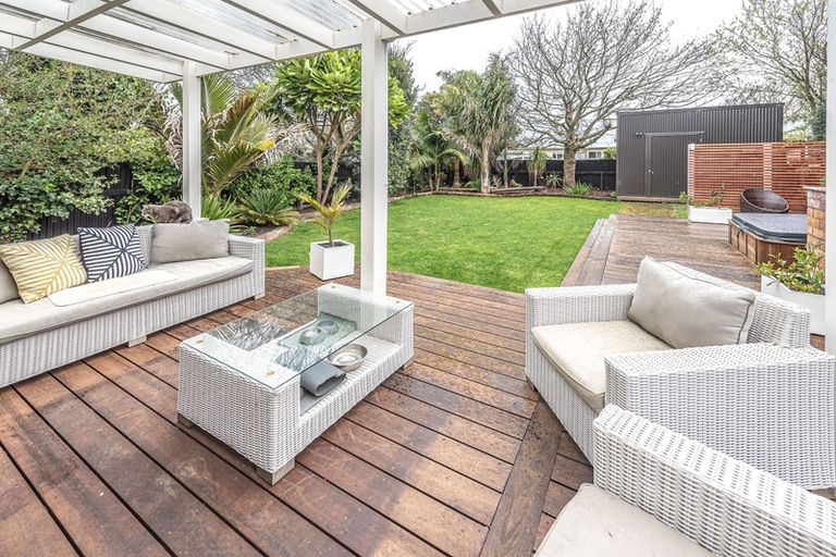 Photo of property in 2 Watkin Street, Tawhero, Whanganui, 4501