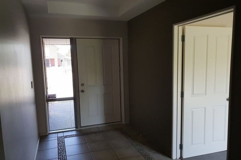 Photo of property in 42 Eaglesome Avenue, Aidanfield, Christchurch, 8025