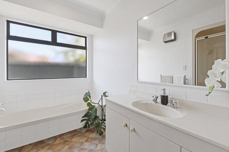 Photo of property in 1/14 Meadow Street, Papanui, Christchurch, 8052