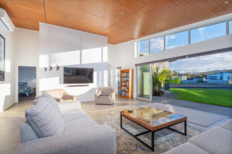 Photo of property in 20 Captain Wood Avenue, Whitianga, 3510