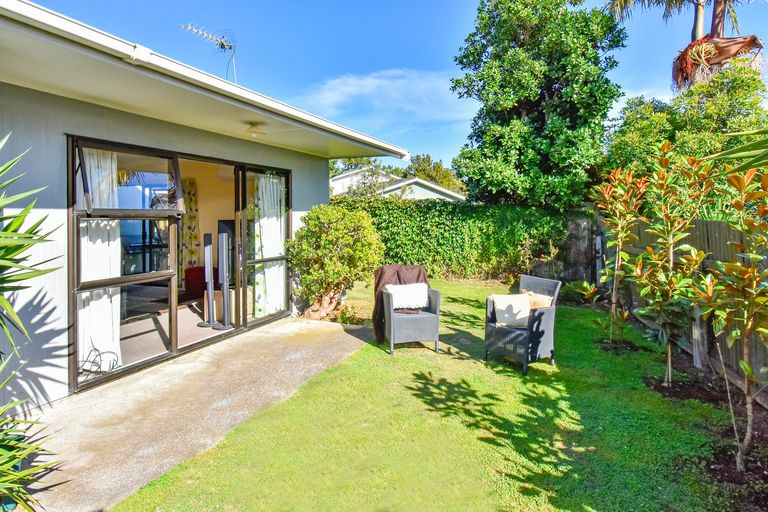 Photo of property in 3/22 Great South Road, Papakura, 2110
