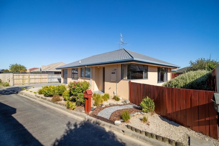 Photo of property in 1/48 Masefield Street, Stoke, Nelson, 7011