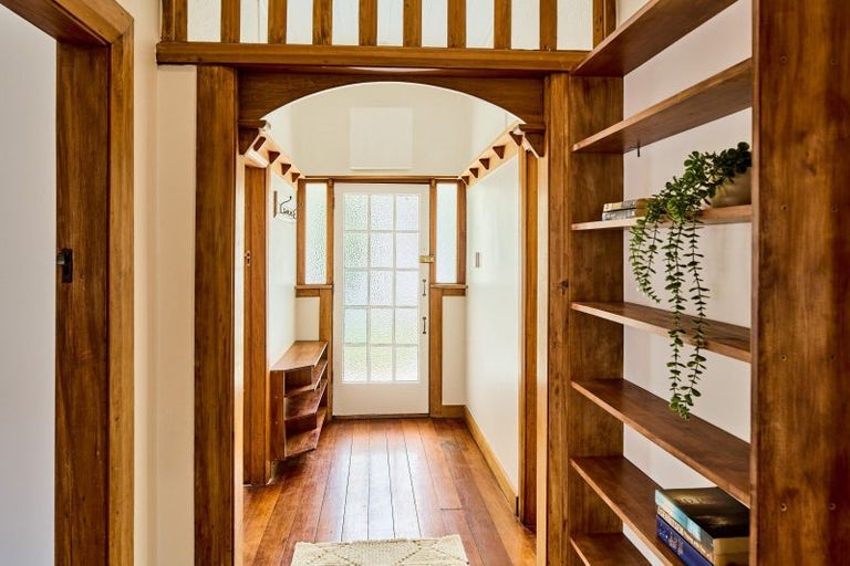 Photo of property in 44 Copeland Street, Hutt Central, Lower Hutt, 5011