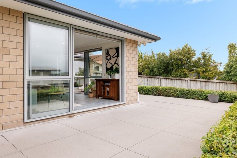 Photo of property in 6 Crater Close, Pyes Pa, Tauranga, 3112