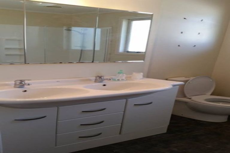 Photo of property in 33 Sheehan Avenue, Papakura, 2110