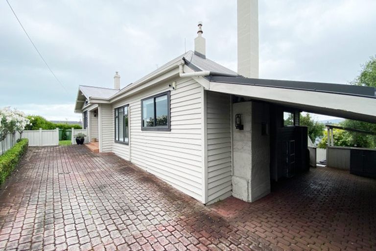 Photo of property in 1/1 Paparoa Road, Cockle Bay, Auckland, 2014
