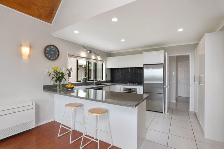 Photo of property in 428 Huia Road, Laingholm, Auckland, 0604