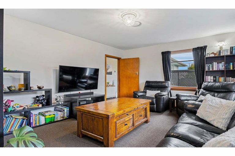 Photo of property in 31 Ravenna Street, Avonhead, Christchurch, 8042