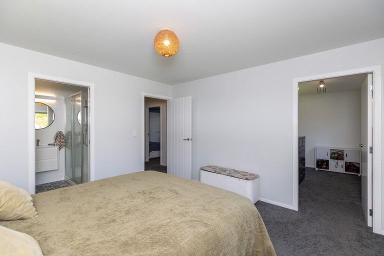 Photo of property in 12 Tui Road, Raumati Beach, Paraparaumu, 5032