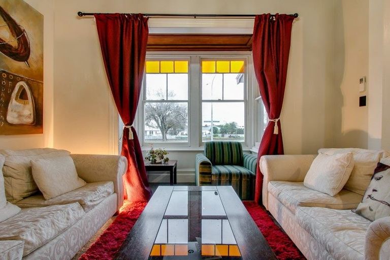 Photo of property in 530 Hastings Street, Napier South, Napier, 4110