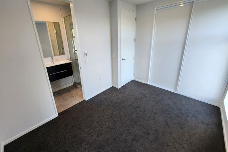 Photo of property in 317 Linwood Avenue, Linwood, Christchurch, 8062