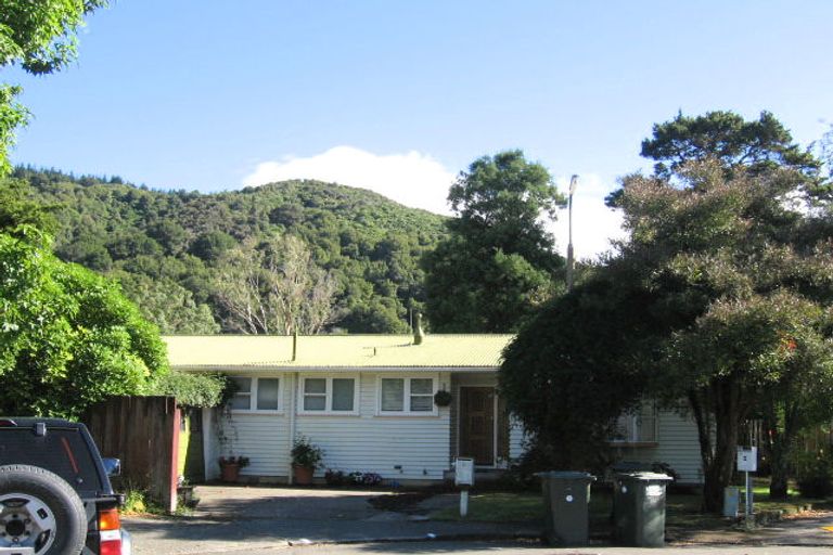 Photo of property in 9 Bailey Grove, Trentham, Upper Hutt, 5018
