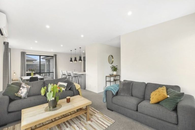 Photo of property in 11 Pajet Street, Marshland, Christchurch, 8083