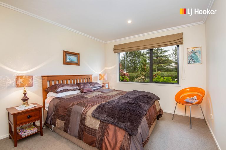 Photo of property in 11 Reid Avenue, Mosgiel, 9024