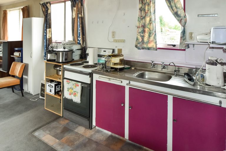 Photo of property in 17 Omahau Crescent, Twizel, 7901