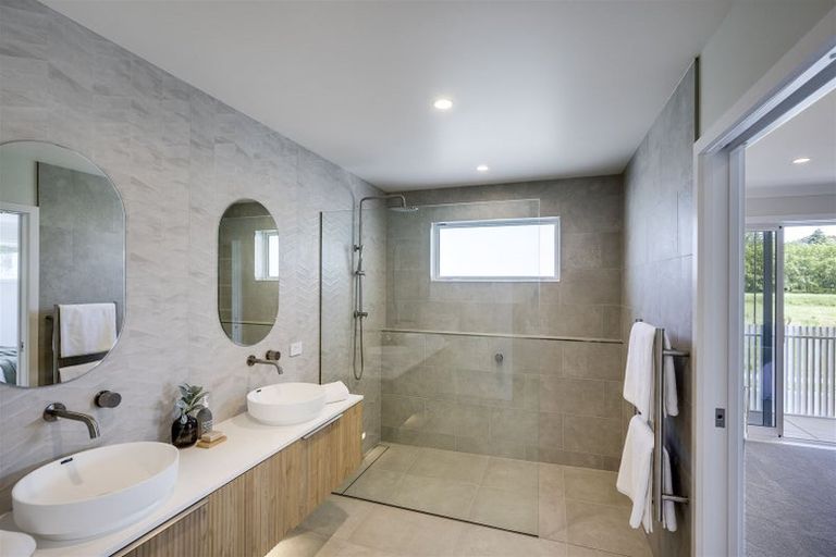 Photo of property in 38b Aspiring Drive, Poraiti, Napier, 4112