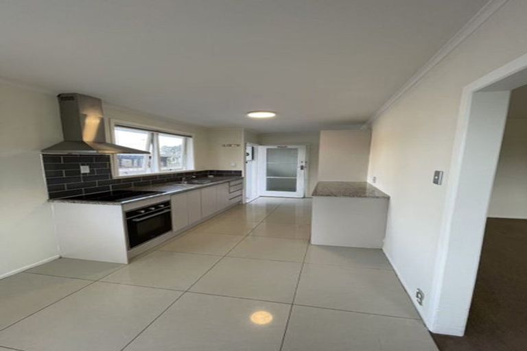 Photo of property in 3 Mcdivitt Street, Manurewa, Auckland, 2102