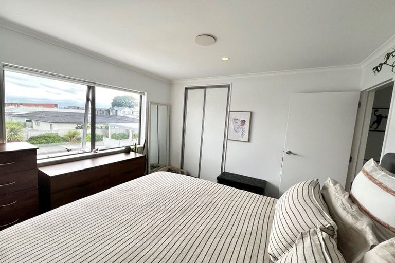 Photo of property in 24 Adlam Lane, Takanini, 2112