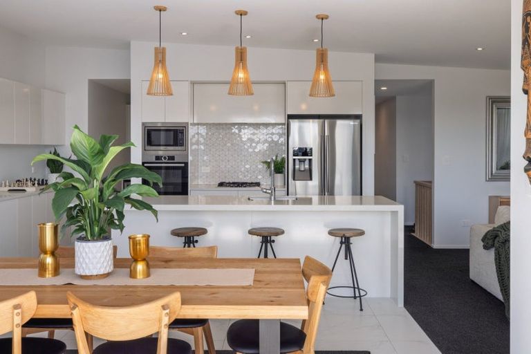 Photo of property in 4 Otira Close, Papamoa Beach, Papamoa, 3118