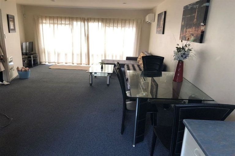 Photo of property in 84 Matipo Street, Riccarton, Christchurch, 8041